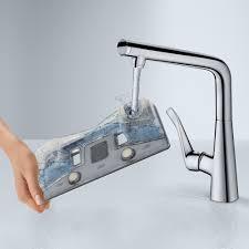 Odkurzacz pionowy TurboTronic Aqua Lux 900 14