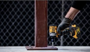 Klucz udarowy Dewalt DEWALT.KLUCZ UDAROWY 1/2" 18V 406Nm TSTAK PIERŚCIEŃ DCF921NT 6