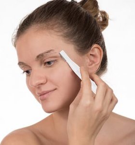 Trymer Adler AD 2934w Trymer do brwi 13