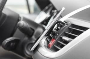 Upominkarnia Uchwyt samochodowy do telefonu TALEM 8