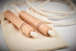 Skakanka sportowa Upominkarnia Bawełniana skakanka 2