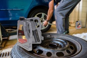 Upominkarnia Zestaw narzędziowy KANISTER 7