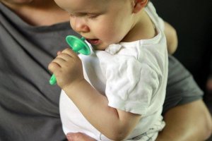 Kiokids Szczoteczki do dziąseł i ząbków 3 szt. różowy Kiokids 8