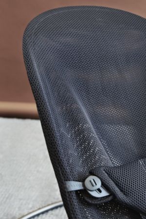 BabyBjorn leżaczek BLISS MESH Antracytowy 4