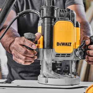 Frezarka Dewalt 2300 W 12