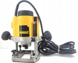 Frezarka Dewalt 2300 W 24