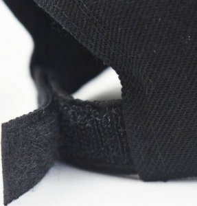 Upominkarnia Czapka z daszkiem damska krem CZ17K 2