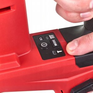 Milwaukee Akumuliatorine smeigiakale MILWAUKEE M18 FN18GS-0X 12