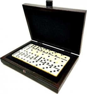 Giftdeco Ekskluzywne Domino w pudełku z drewna Gra na lata 1
