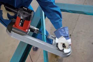 Flex Juostinis metalo pjuklas FLEX SBG 4910 su priedais 9