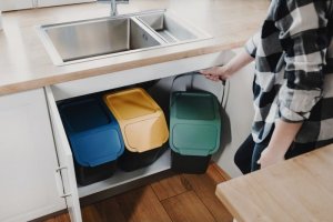 Kosz na śmieci Practic uchylny szary (AVO000481) 3