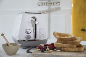 Toster DeLonghi CTOC2103.W 3