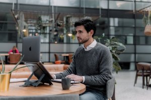 Stojak BakkerElkhuizen Bakker Elkhuizen Uchwyt na laptopa i tablet FlexTop 170 Ciemnoszary 7