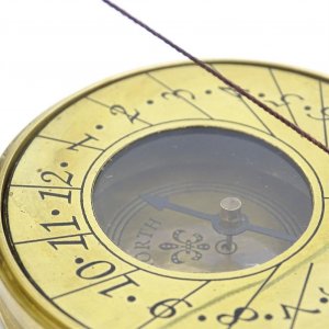 Upominkarnia Zegar słoneczny z kompasem w pudełku  SUN-0110 6