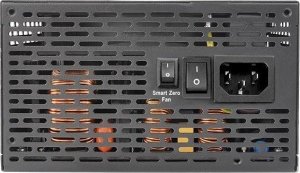 Zasilacz Thermaltake  ToughPower PF1 1050W (PS-TPD-1050FNFAPE-1) 4
