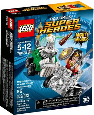 LEGO DC Super Heroes Wonder Woman kontra Doomsday (76070) 1