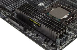 Pamięć Corsair Vengeance LPX, DDR4, 64 GB, 3600MHz, CL18 (CMK64GX4M4B3600C18) 3