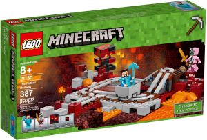 LEGO Minecraft Linia kolejowa w Netherze (21130) 1