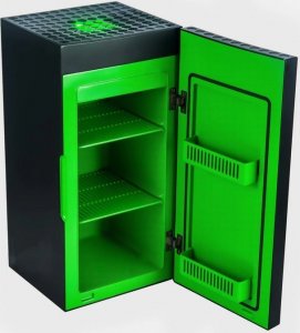 Microsoft Xbox Series X Mini 10 l 3