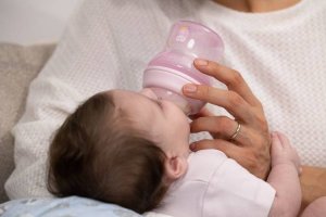 Chicco Chicco 53619 butelka antykolkowa Chicco 150ml 0m+ 8