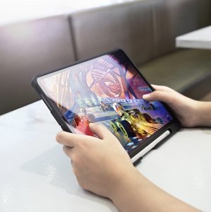 Klawiatura z gładzikiem do IPADa PRO 11 2018/2020 iPad Air 4 2020 Z RYSIKIEM 12
