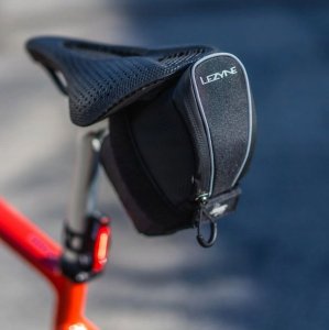 Lezyne Torebka podsiodłowa LEZYNE MICRO CADDY XL czarna (NEW) 4