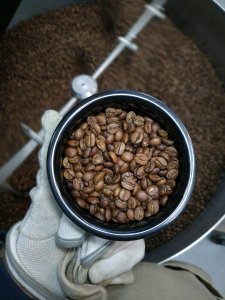 Kawa ziarnista Cafes Guilis Cafe de Finca Brasil 1 kg 2