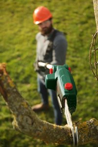 Piła łańcuchowa Bosch 06008B3100 18 V 20 cm 6