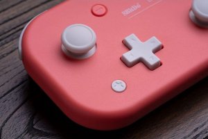 Pad 8BitDo Lite 2 różówy (RET00299) 5