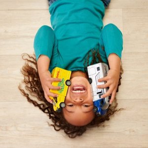 Majorette MAJORETTE Grand Hymer B-Class Kamper 19cm 11