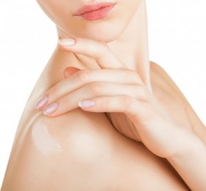 CUSSONS Pure - Żel Pod Prysznic Creamy Hydrating Z Mleczkiem Bawełnianym -  500 Ml 3