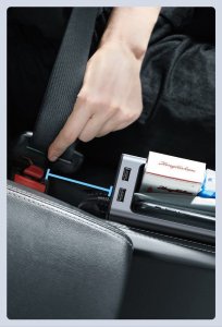 Baseus Organizer Samochodowy Baseus Uchwyt na kubek HUB 2x USB do ładowania srebrny 8