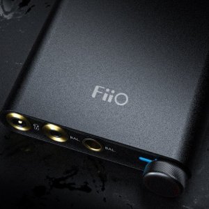 Wzmacniacz słuchawkowy FiiO FiiO Q3 MQA Przenośny wzmacniacz słuchawkowy z DAC 5