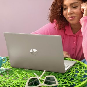 Laptop HP HP Pavilion Laptop 14-ec0133nw 521F9EAR Ryzen 5/16GB/512SSD/Radeon/FullHD/Win10/Srebrny 12