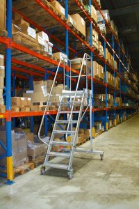 Lero Aluminiowy podest roboczy jezdny (wys. 172 cm, 7 stopni, 4 koła) 6