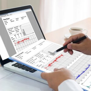 Pulsoksymetr Wellue PULSOKSYMETR NA NOC. Bezdech Wibracja Aplikacja SleepU 8