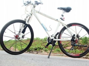 Korbi STOPKA NÓŻKA ROWERU PODPÓRKA PODWÓJNA CENTRALNA P5 3