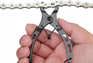 Korbi SZCZYPCE KLUCZ SKUWANIA ROZPINANIA ŁAŃCUCHA SPINEK 8