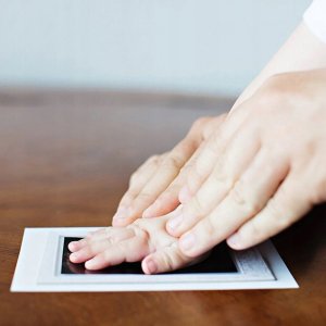 Korbi TUSZ FARBKA ODCISK DŁONI STÓPEK CZARNY DZIECKA 9