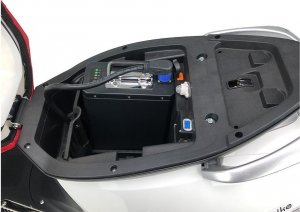 Bili Bike Skuter elektryczny BILI BIKE GRACE LIT biały 9