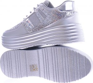 Pantofelek24 Sportowe damskie buty na platformie srebrne /G1-2 12514 T231/ 39 9