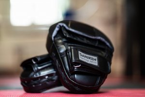 Daniken Łapy trenera - Daniken - NERO SMARTIE - 23 x 18 x 5 cm 4