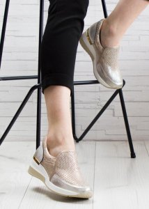 AGA Sneakersy ażurowe wsuwane skórzane złote Aga-36 6