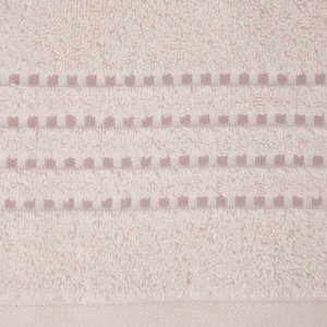 Eurofirany Bawełniany ręcznik frotte FIORE 70X140 jasnoróżowy 1