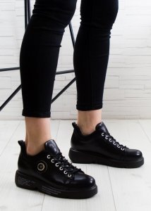 Estetino Sneakersy połyskujące na platformie z napisami czarne-36 9