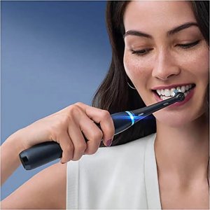 Szczoteczka Oral-B Szczoteczka magnetyczna iO Series 8 Duo 2 szt. Black/Purple + dodatkowa końcówka 4