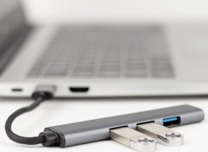 HUB USB Reagle 4x USB-A 3.2 Gen1 6