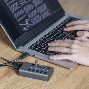 HUB USB Reagle PRO 4x USB-A 3.2 Gen1 2