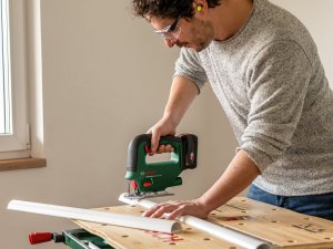 Wyrzynarka Bosch UniversalSaw 18V-100 18 V 16