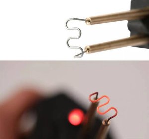 Aptel Zgrzewarka do plastiku + 200 Zszywek 70 W czarna AG814 4